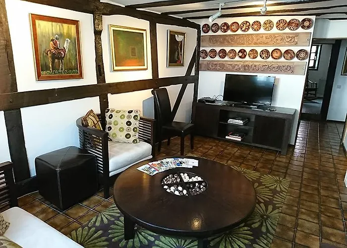 Ruetsche 10 Apartman *